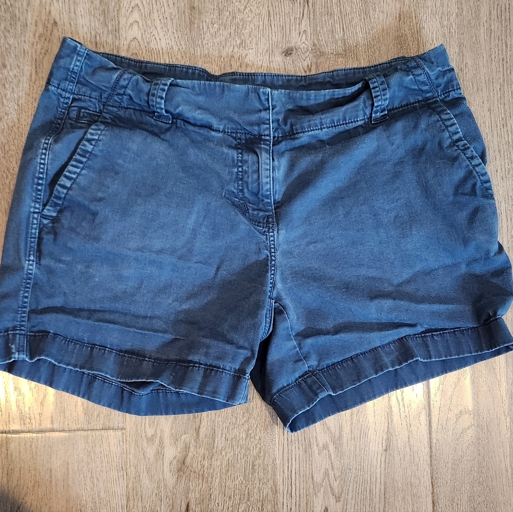 Vineyard Vines Blue Women's Denim Shorts